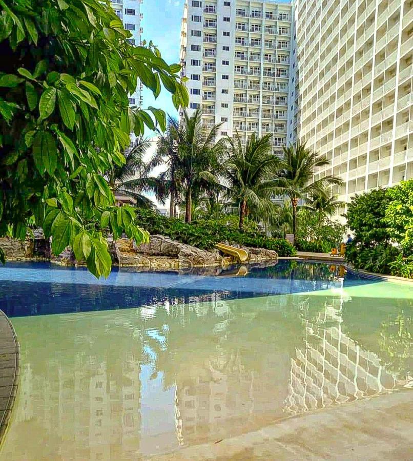 Sabina'S One Bedroom Condo At Shore Tower C Manila Esterno foto
