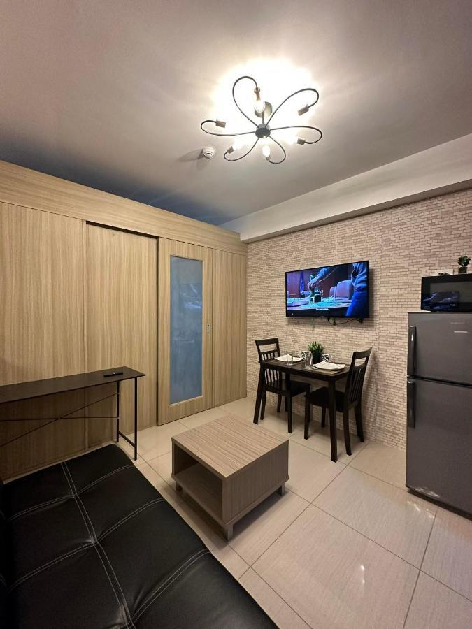 Sabina'S One Bedroom Condo At Shore Tower C Manila Esterno foto